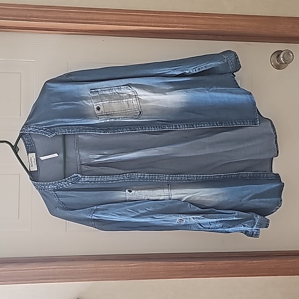 BOUTIQUE DENIM SHIRT